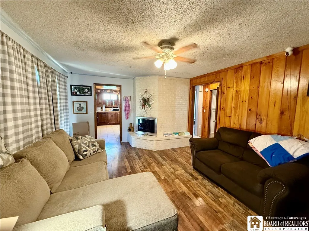 36 Pennsylvania Avenue A, Jamestown, New York 1470, Jamestown, New York 14701, 3 Bedrooms Bedrooms, 8 Rooms Rooms,2 BathroomsBathrooms,Residential,Closed,36 Pennsylvania Avenue A, Jamestown, New York 1470,0,R1603601