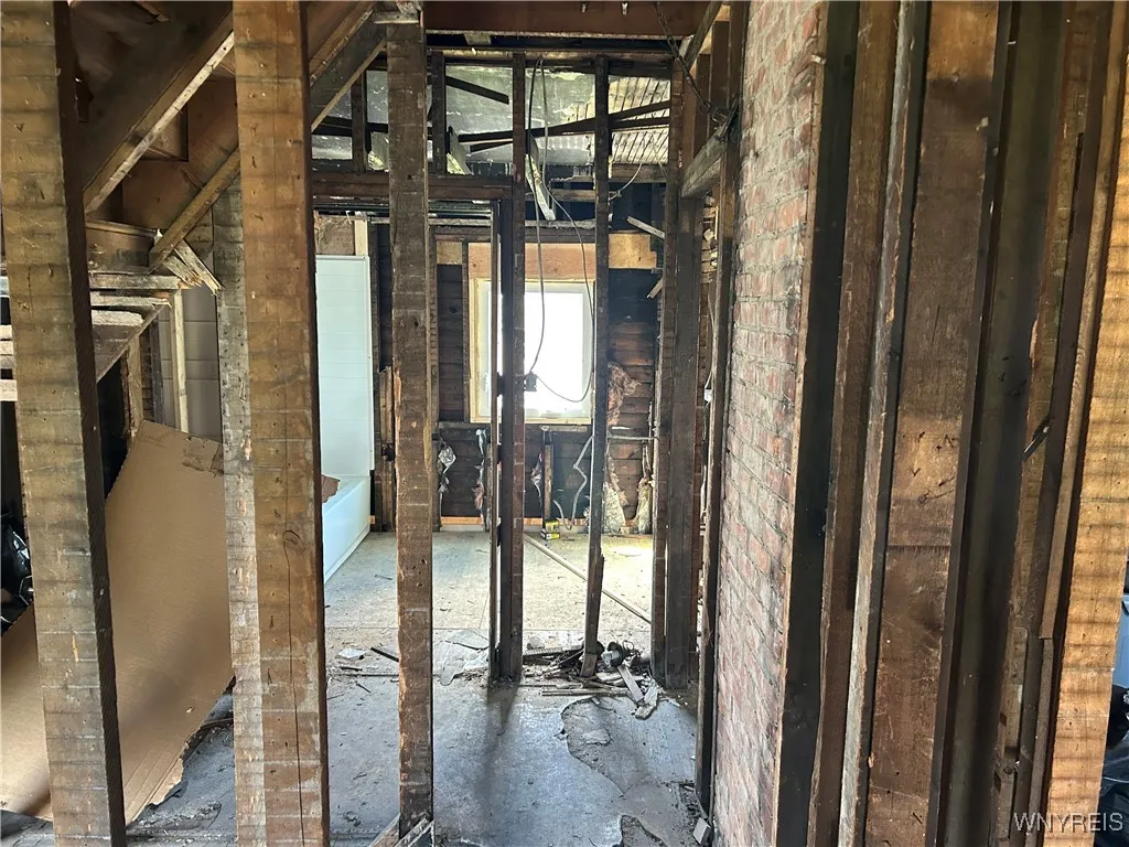 43 Ludington Street, Buffalo, New York 14206, Buffalo, New York 14206, 3 Bedrooms Bedrooms, 5 Rooms Rooms,2 BathroomsBathrooms,Residential,Closed,43 Ludington Street, Buffalo, New York 14206,0,B1603614