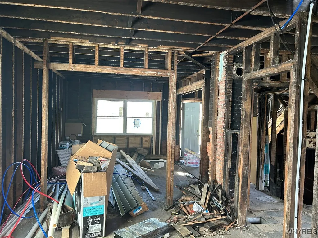 43 Ludington Street, Buffalo, New York 14206, Buffalo, New York 14206, 3 Bedrooms Bedrooms, 5 Rooms Rooms,2 BathroomsBathrooms,Residential,Closed,43 Ludington Street, Buffalo, New York 14206,0,B1603614