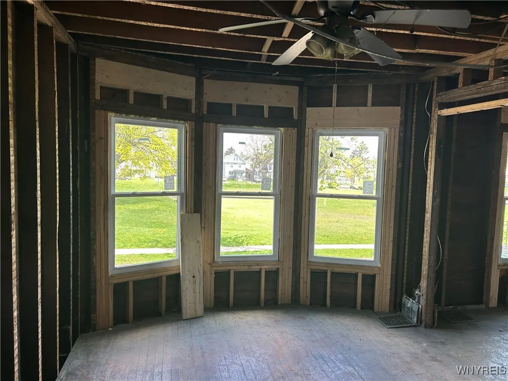 43 Ludington Street, Buffalo, New York 14206, Buffalo, New York 14206, 3 Bedrooms Bedrooms, 5 Rooms Rooms,2 BathroomsBathrooms,Residential,Closed,43 Ludington Street, Buffalo, New York 14206,0,B1603614