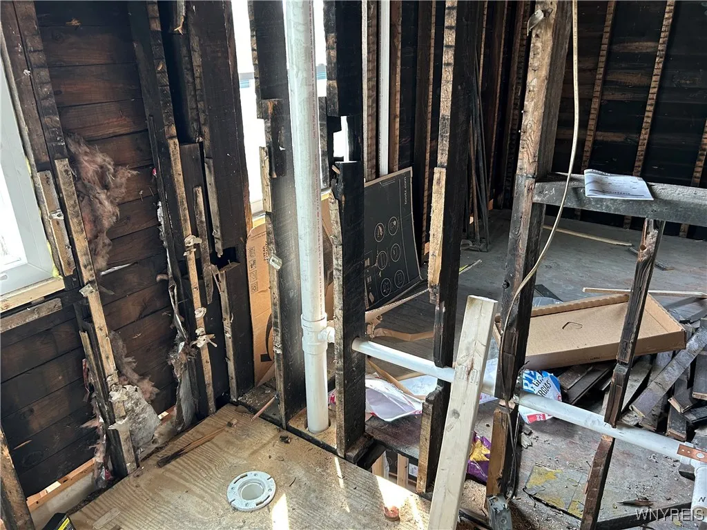 43 Ludington Street, Buffalo, New York 14206, Buffalo, New York 14206, 3 Bedrooms Bedrooms, 5 Rooms Rooms,2 BathroomsBathrooms,Residential,Closed,43 Ludington Street, Buffalo, New York 14206,0,B1603614