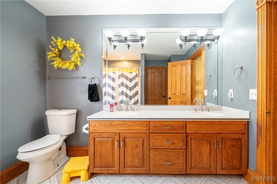 6419 Tonawanda Creek Road, Lockport-town, New York, Lockport Town, New York 14094, 4 Bedrooms Bedrooms, 10 Rooms Rooms,2 BathroomsBathrooms,Residential,Closed,6419 Tonawanda Creek Road, Lockport-town, New York,0,B1603638