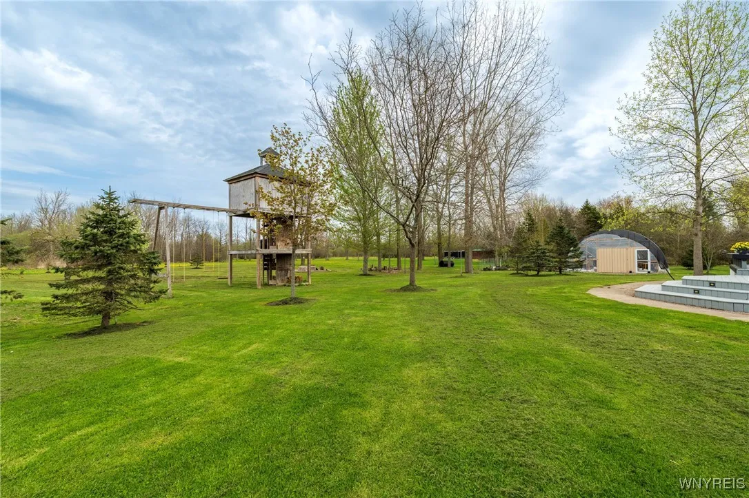 6419 Tonawanda Creek Road, Lockport-town, New York, Lockport Town, New York 14094, 4 Bedrooms Bedrooms, 10 Rooms Rooms,2 BathroomsBathrooms,Residential,Closed,6419 Tonawanda Creek Road, Lockport-town, New York,0,B1603638