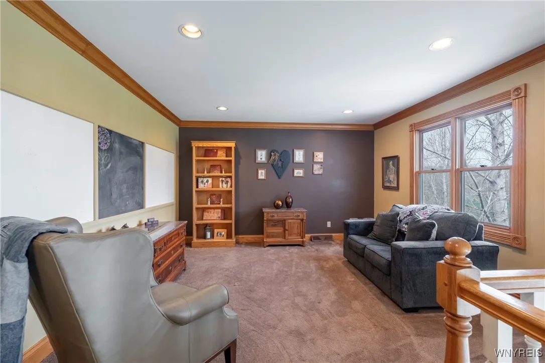 6419 Tonawanda Creek Road, Lockport-town, New York, Lockport Town, New York 14094, 4 Bedrooms Bedrooms, 10 Rooms Rooms,2 BathroomsBathrooms,Residential,Closed,6419 Tonawanda Creek Road, Lockport-town, New York,0,B1603638