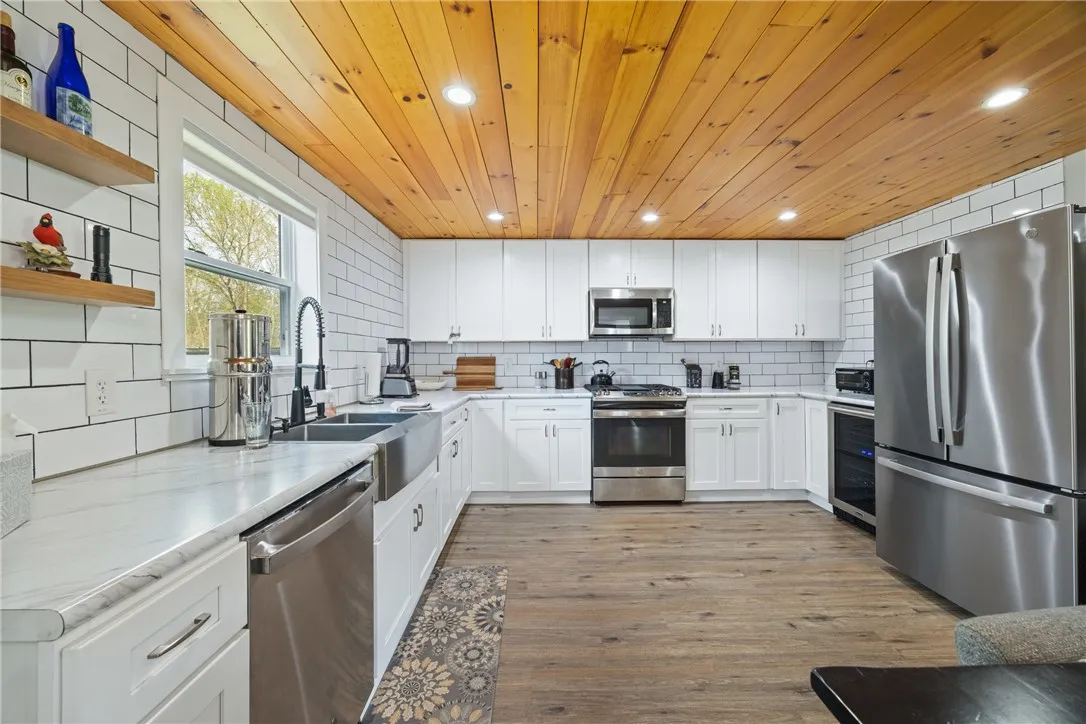 3766 Italy Hill Road, Jerusalem, New York 14418, Jerusalem, New York 14418, 3 Bedrooms Bedrooms, 7 Rooms Rooms,2 BathroomsBathrooms,Residential,For Sale,3766 Italy Hill Road, Jerusalem, New York 14418,0,R1601723