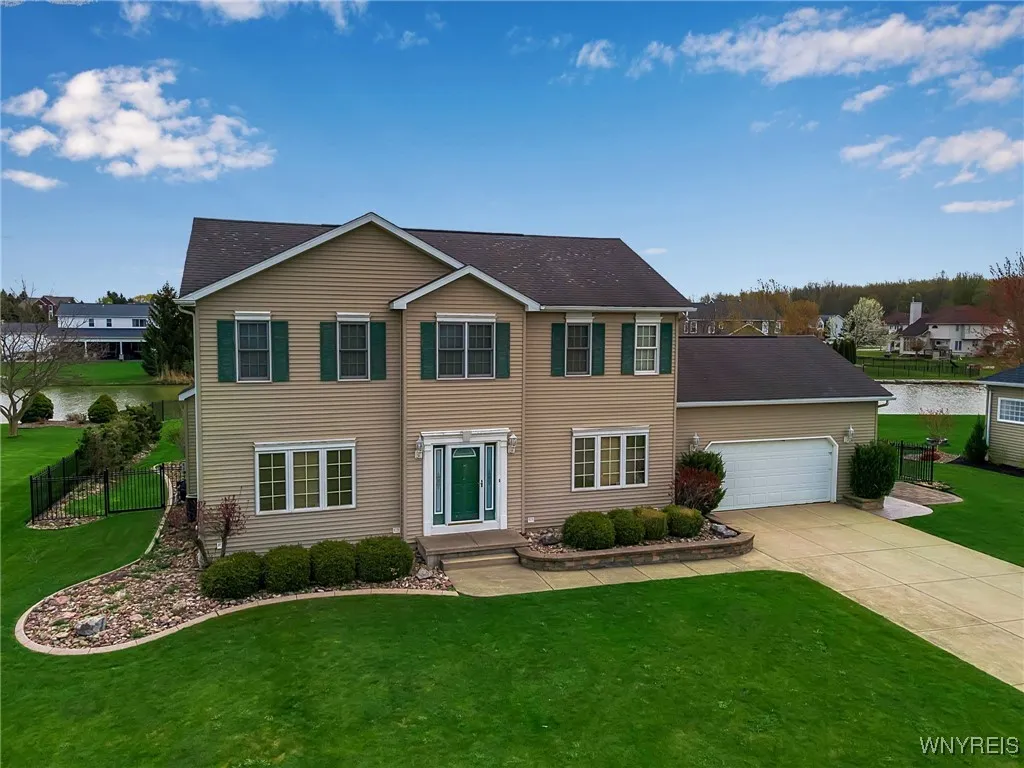 7275 Ridgeview Drive West, Pendleton, New York 141, Pendleton, New York 14120, 4 Bedrooms Bedrooms, 10 Rooms Rooms,2 BathroomsBathrooms,Residential,Closed,7275 Ridgeview Drive West, Pendleton, New York 141,0,B1603703
