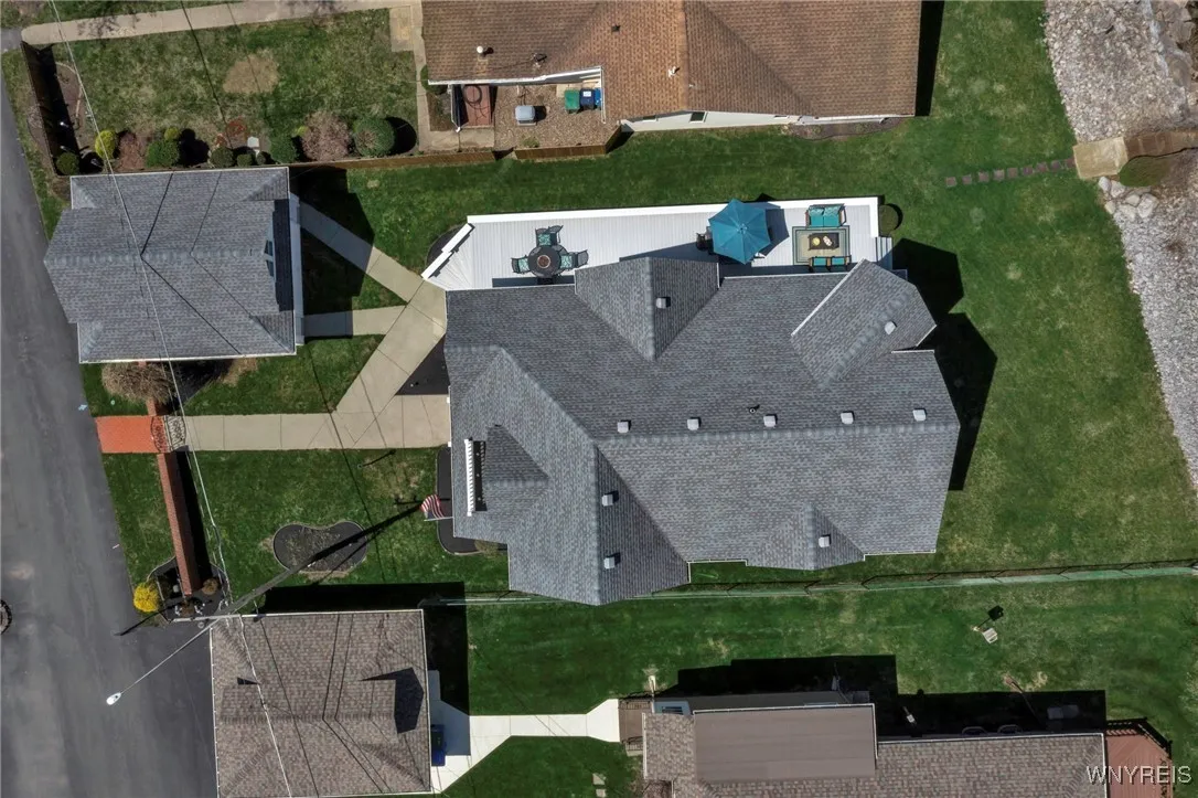 5561 Lockwood, Newfane, New York 14126, Newfane, New York 14126, 3 Bedrooms Bedrooms, 8 Rooms Rooms,3 BathroomsBathrooms,Residential,For Sale,5561 Lockwood, Newfane, New York 14126,B1603406