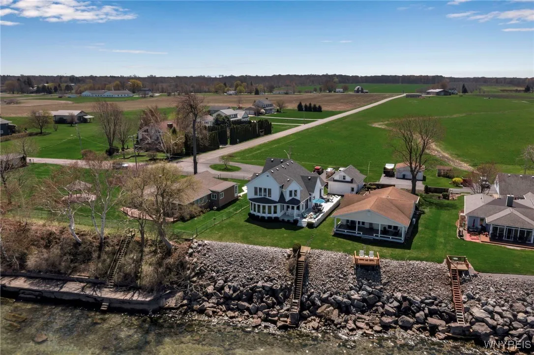 5561 Lockwood, Newfane, New York 14126, Newfane, New York 14126, 3 Bedrooms Bedrooms, 8 Rooms Rooms,3 BathroomsBathrooms,Residential,For Sale,5561 Lockwood, Newfane, New York 14126,B1603406