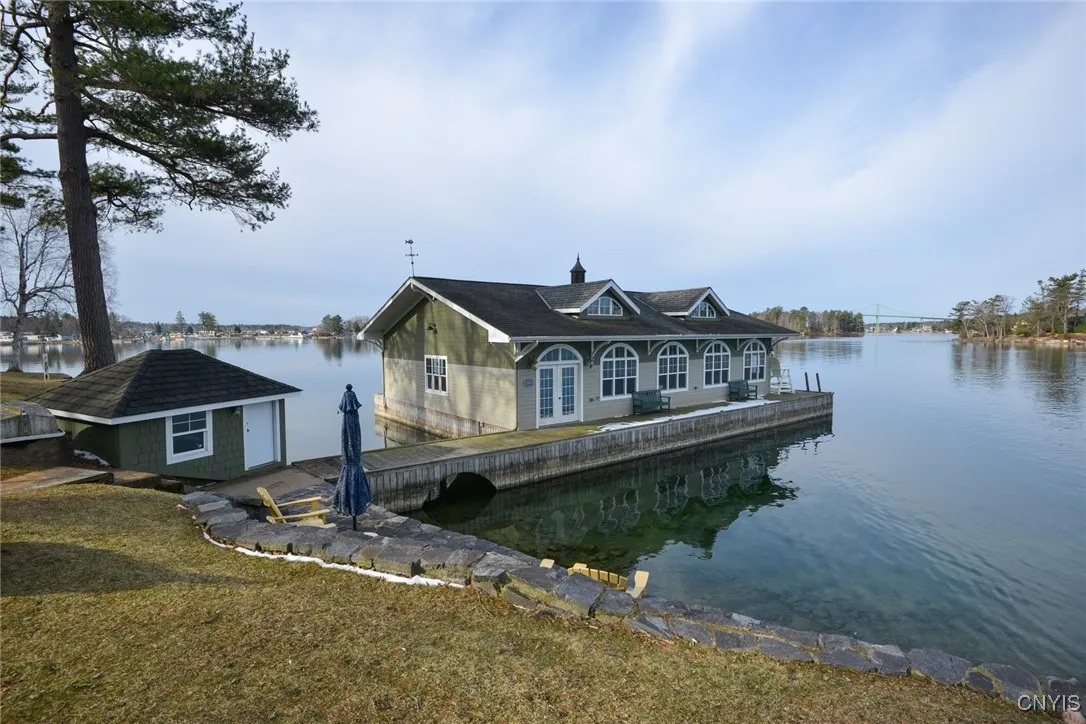 20341 Saint Lawrence Park Road, Alexandria, New Yo, Alexandria, New York 13607, 4 Bedrooms Bedrooms, 10 Rooms Rooms,2 BathroomsBathrooms,Residential,Closed,20341 Saint Lawrence Park Road, Alexandria, New Yo,0,S1601250