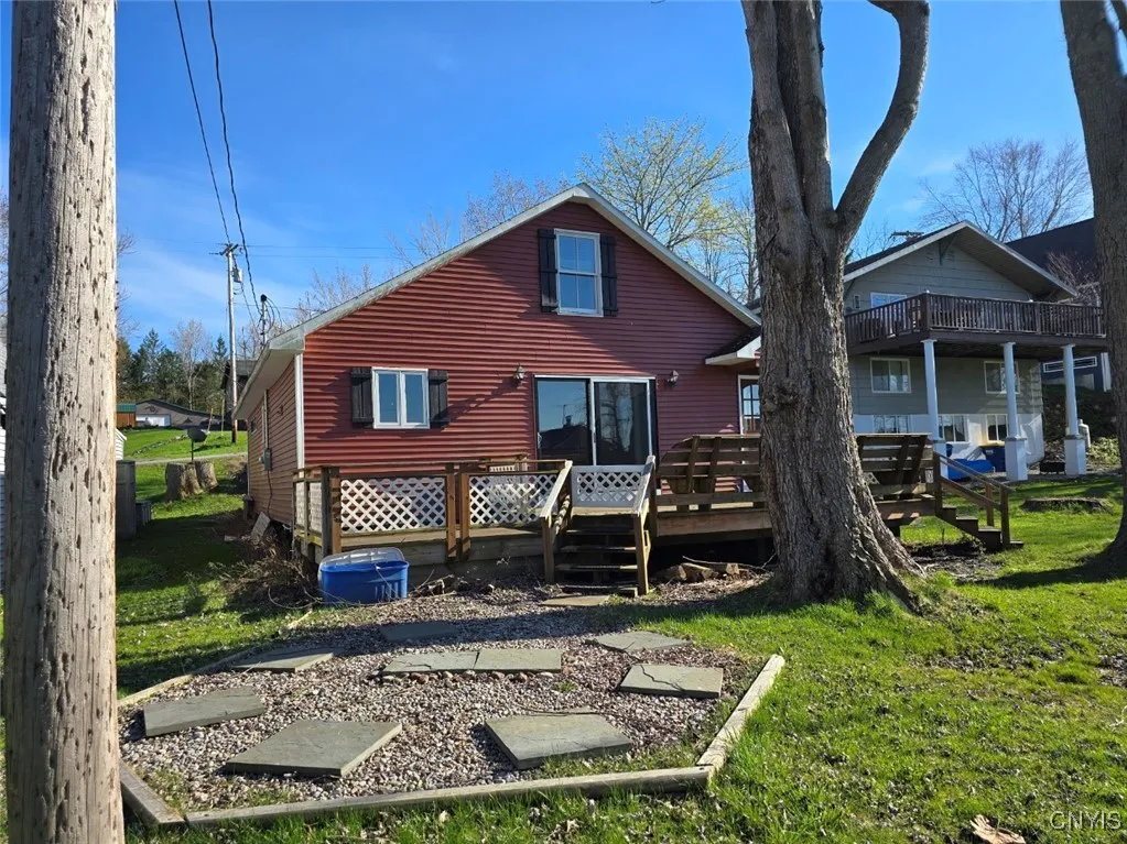 594 Wapoos, Elbridge, New York 13080, Elbridge, New York 13080, 2 Bedrooms Bedrooms, 6 Rooms Rooms,1 BathroomBathrooms,Residential,Closed,594 Wapoos, Elbridge, New York 13080,0,S1603498