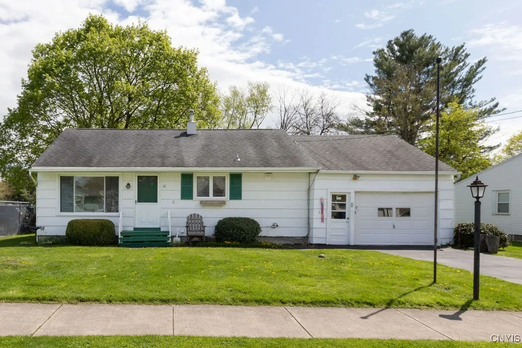 12 Ford Street, Van Buren, New York 13027, Van Buren, New York 13027, 3 Bedrooms Bedrooms, 5 Rooms Rooms,1 BathroomBathrooms,Residential,Closed,12 Ford Street, Van Buren, New York 13027,0,S1602411