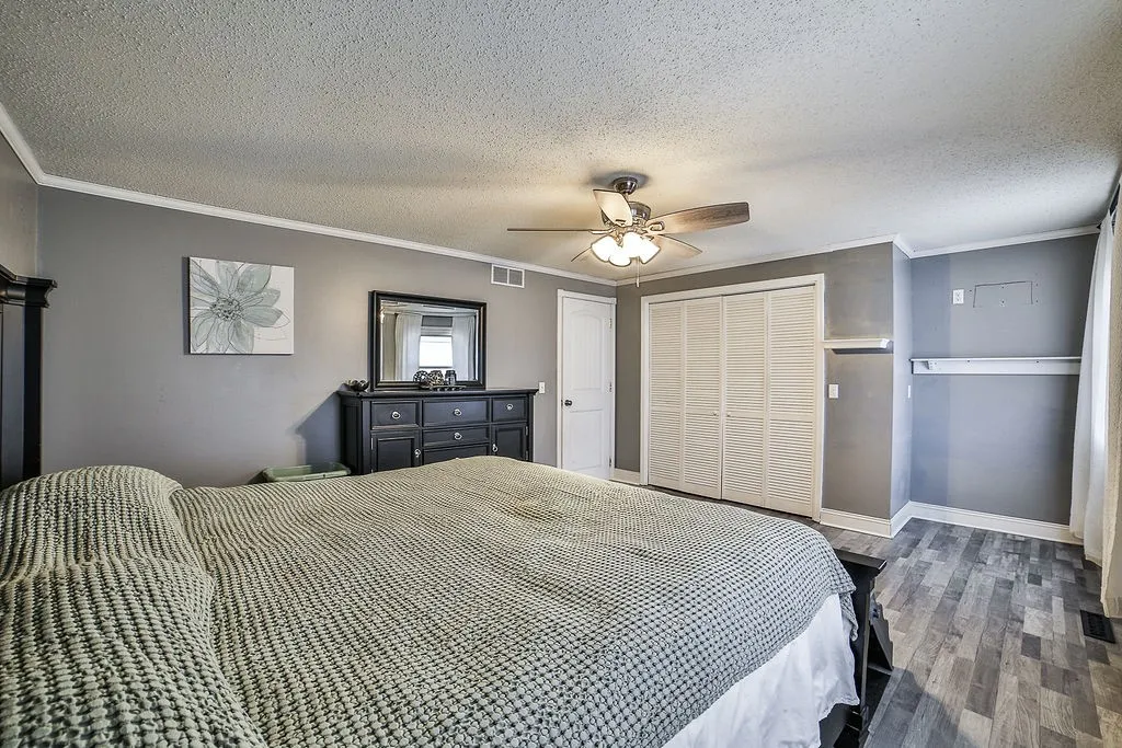 80 Forestview Court, Amherst, New York 14221, Amherst, New York 14221, 3 Bedrooms Bedrooms, 7 Rooms Rooms,2 BathroomsBathrooms,Residential,Closed,80 Forestview Court, Amherst, New York 14221,0,R1602851