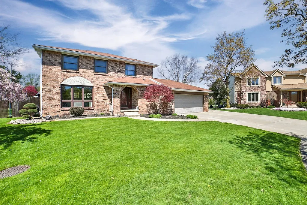 80 Forestview Court, Amherst, New York 14221, Amherst, New York 14221, 3 Bedrooms Bedrooms, 7 Rooms Rooms,2 BathroomsBathrooms,Residential,Closed,80 Forestview Court, Amherst, New York 14221,0,R1602851