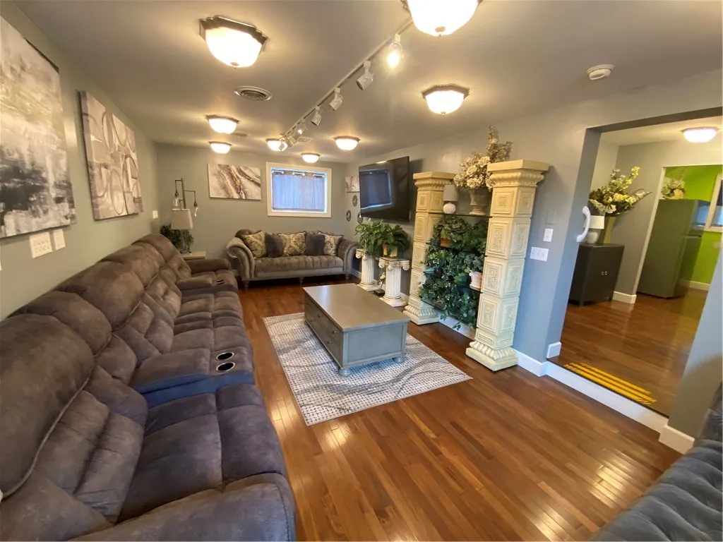 Furnished Living Room