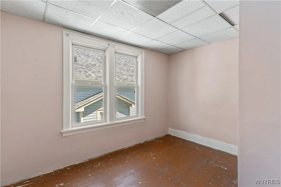 72 Pomona Place, Buffalo, New York 14210, Buffalo, New York 14210, 7 Bedrooms Bedrooms, ,2 BathroomsBathrooms,Residential,Closed,72 Pomona Place, Buffalo, New York 14210,0,B1603856