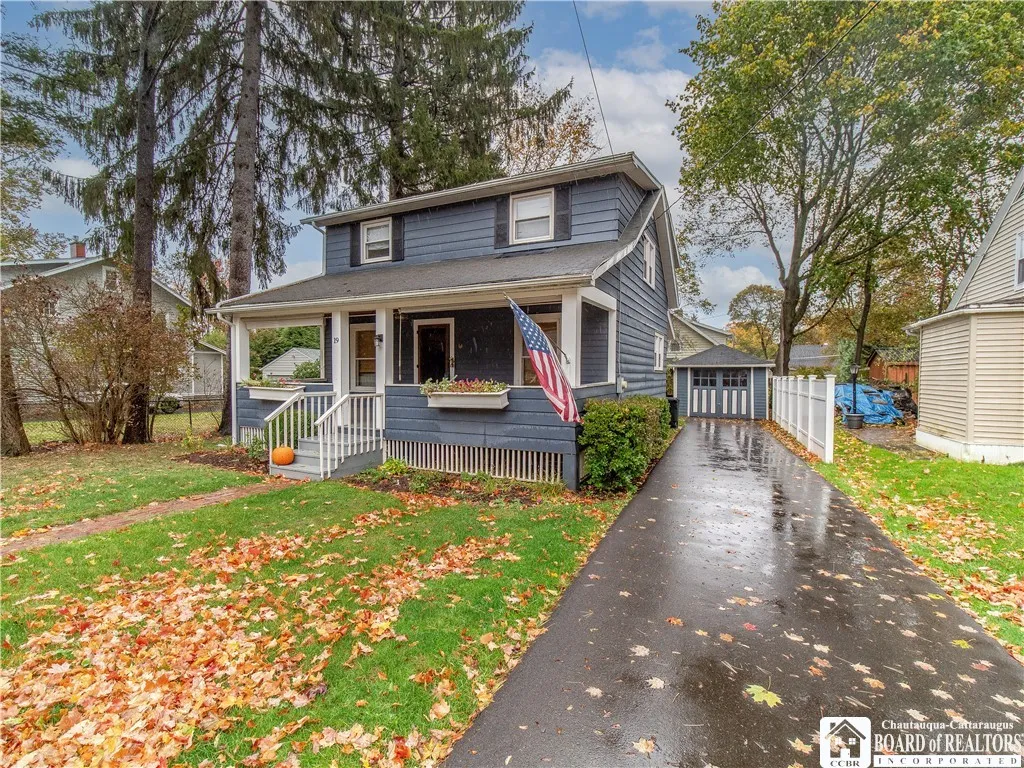 19 Bentley Avenue, Busti, New York 14750, Busti, New York 14750, 3 Bedrooms Bedrooms, 7 Rooms Rooms,1 BathroomBathrooms,Residential,For Sale,19 Bentley Avenue, Busti, New York 14750,0,R1602708