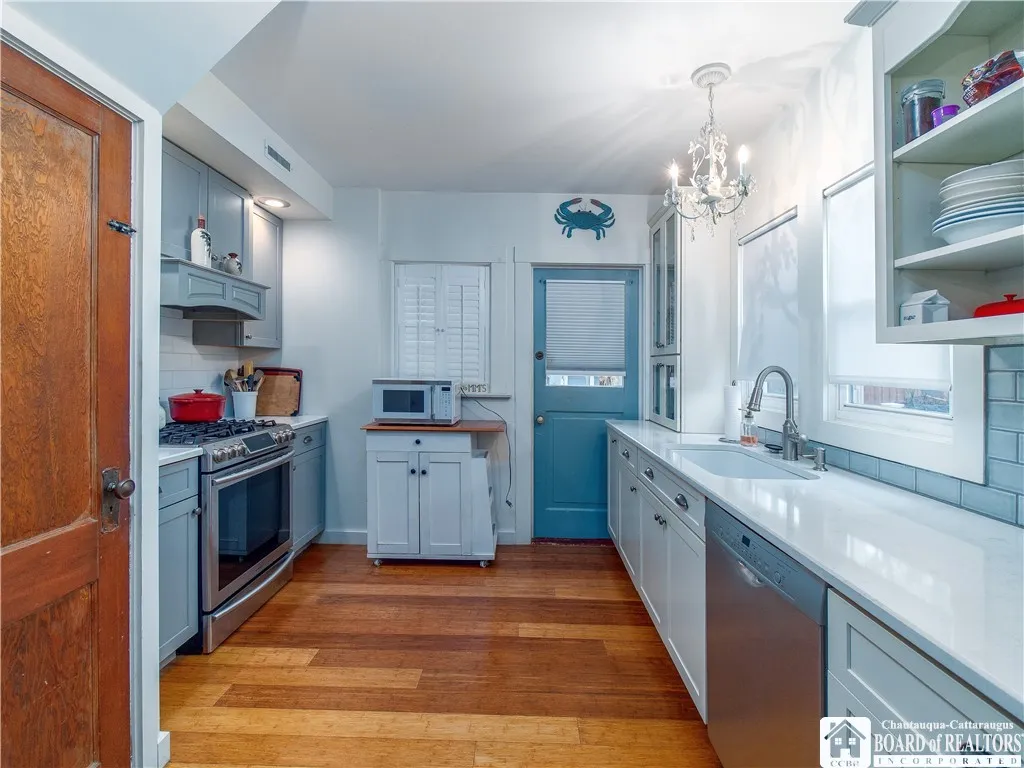 19 Bentley Avenue, Busti, New York 14750, Busti, New York 14750, 3 Bedrooms Bedrooms, 7 Rooms Rooms,1 BathroomBathrooms,Residential,For Sale,19 Bentley Avenue, Busti, New York 14750,0,R1602708