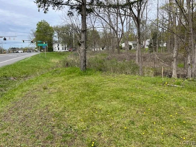7141 Manlius Center Road, Manlius, New York 13057, Manlius, New York 13057, 2 Bedrooms Bedrooms, 6 Rooms Rooms,1 BathroomBathrooms,Residential,Closed,7141 Manlius Center Road, Manlius, New York 13057,0,S1603793