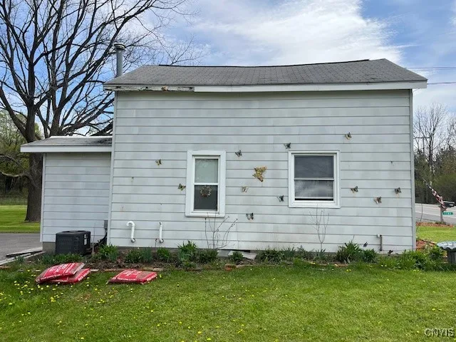 7141 Manlius Center Road, Manlius, New York 13057, Manlius, New York 13057, 2 Bedrooms Bedrooms, 6 Rooms Rooms,1 BathroomBathrooms,Residential,Closed,7141 Manlius Center Road, Manlius, New York 13057,0,S1603793