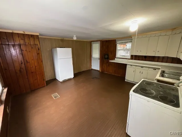 7927 Corbine Road, Diana, New York 13648, Diana, New York 13648, 3 Bedrooms Bedrooms, 4 Rooms Rooms,1 BathroomBathrooms,Residential,Closed,7927 Corbine Road, Diana, New York 13648,0,S1604016
