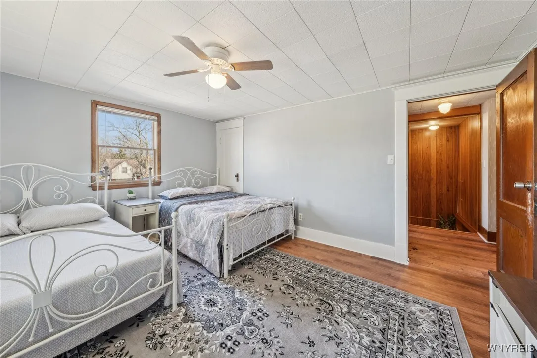 344 Niagara Falls Boulevard, Tonawanda-town, New Y, Tonawanda, New York 14223, 6 Bedrooms Bedrooms, ,2 BathroomsBathrooms,Residential,Closed,344 Niagara Falls Boulevard, Tonawanda-town, New Y,B1604084