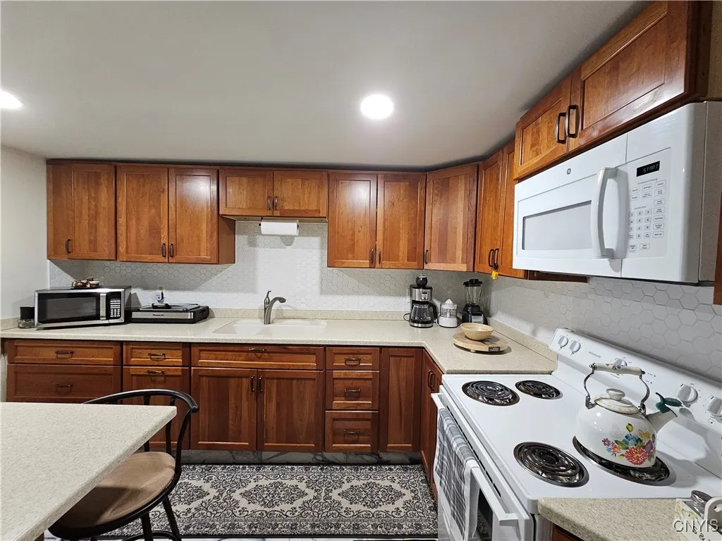 714 Blandina Street, Utica, New York 13501, Utica, New York 13501, 2 Bedrooms Bedrooms, 6 Rooms Rooms,1 BathroomBathrooms,Residential,For Sale,714 Blandina Street, Utica, New York 13501,0,S1604052