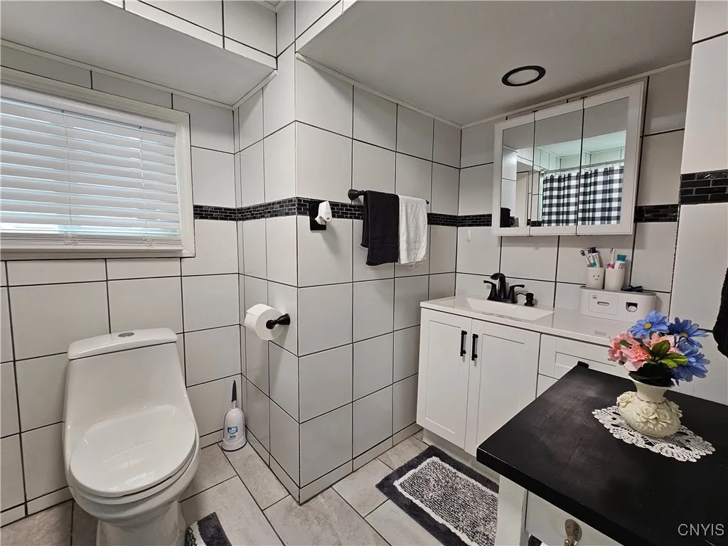 714 Blandina Street, Utica, New York 13501, Utica, New York 13501, 2 Bedrooms Bedrooms, 6 Rooms Rooms,1 BathroomBathrooms,Residential,For Sale,714 Blandina Street, Utica, New York 13501,0,S1604052