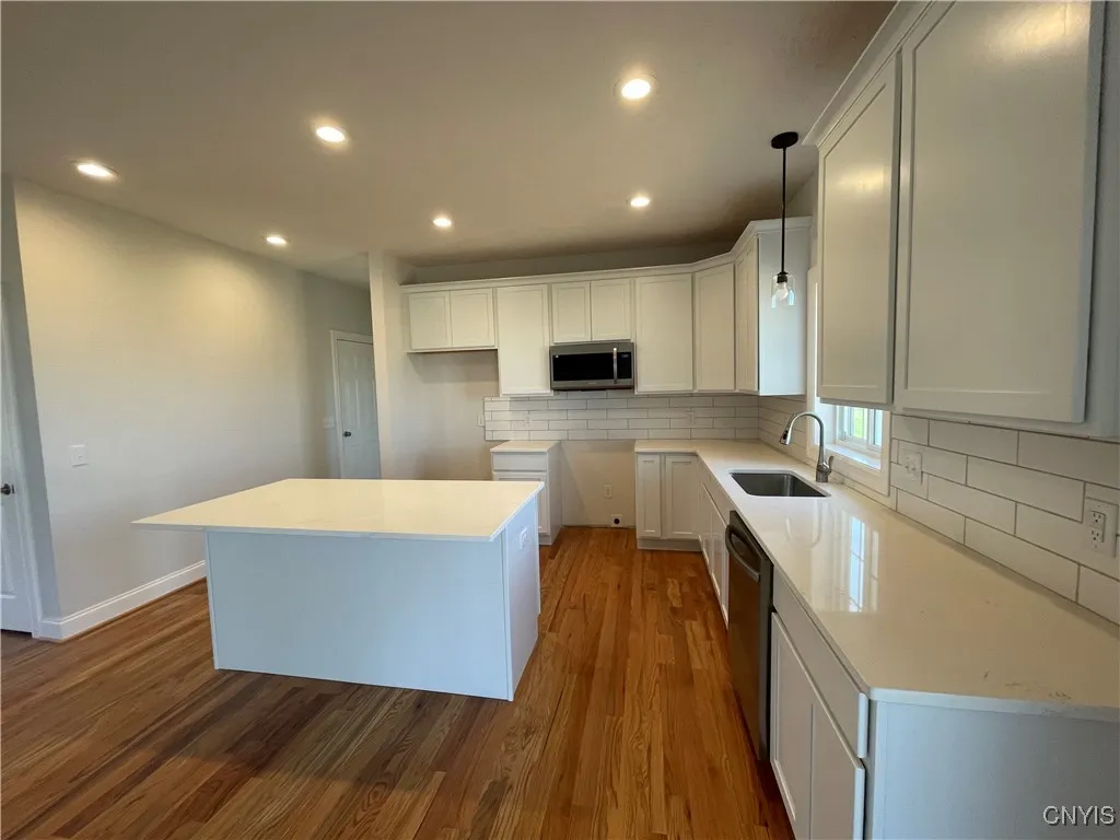 8017 Sedge Grass Road, Lysander, New York 13027, Lysander, New York 13027, 4 Bedrooms Bedrooms, 12 Rooms Rooms,2 BathroomsBathrooms,Residential,For Sale,8017 Sedge Grass Road, Lysander, New York 13027,0,S1604133