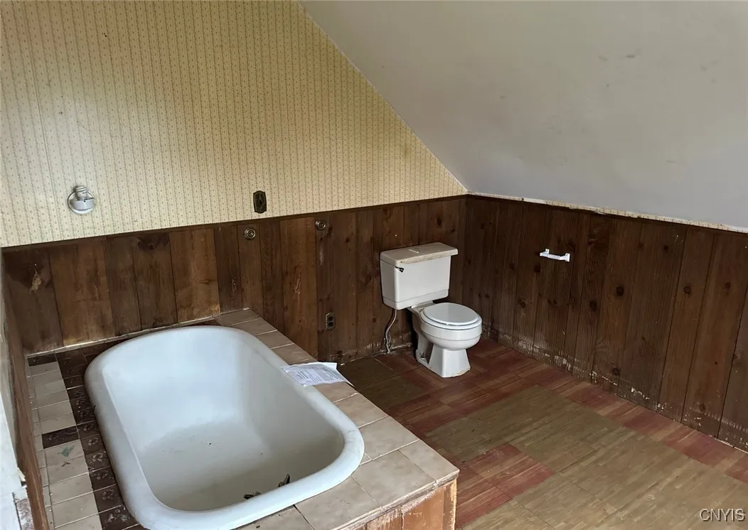 121 Lyon Street, Fulton, New York 13069, Fulton, New York 13069, 3 Bedrooms Bedrooms, 7 Rooms Rooms,2 BathroomsBathrooms,Residential,For Sale,121 Lyon Street, Fulton, New York 13069,0,S1604143