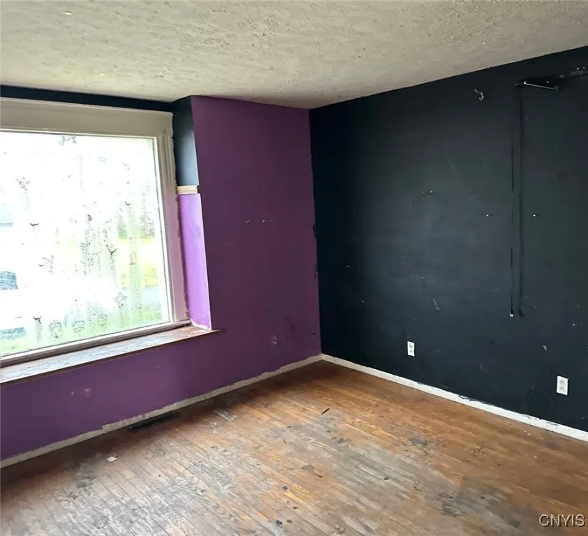 121 Lyon Street, Fulton, New York 13069, Fulton, New York 13069, 3 Bedrooms Bedrooms, 7 Rooms Rooms,2 BathroomsBathrooms,Residential,For Sale,121 Lyon Street, Fulton, New York 13069,0,S1604143