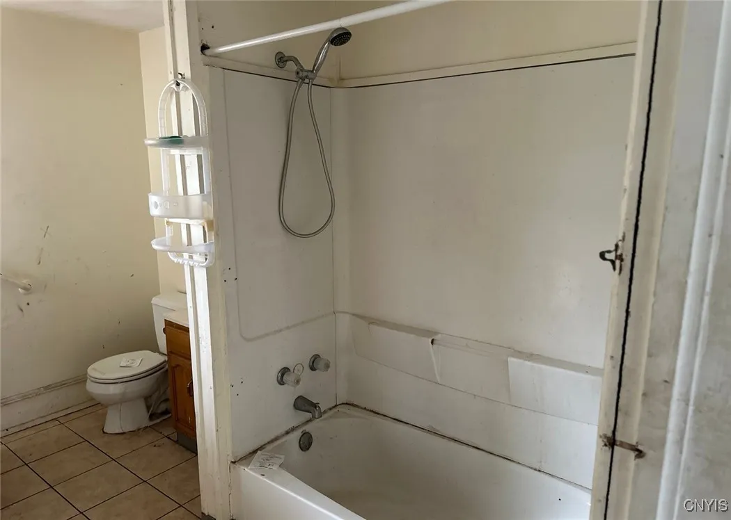 121 Lyon Street, Fulton, New York 13069, Fulton, New York 13069, 3 Bedrooms Bedrooms, 7 Rooms Rooms,2 BathroomsBathrooms,Residential,For Sale,121 Lyon Street, Fulton, New York 13069,0,S1604143