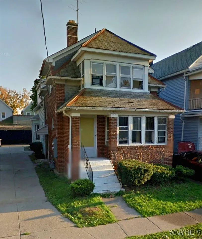 156 Chadduck Avenue, Buffalo, New York 14207, Buffalo, New York 14207, 3 Bedrooms Bedrooms, 6 Rooms Rooms,1 BathroomBathrooms,Residential Lease,Closed,156 Chadduck Avenue, Buffalo, New York 14207,0,B1604166