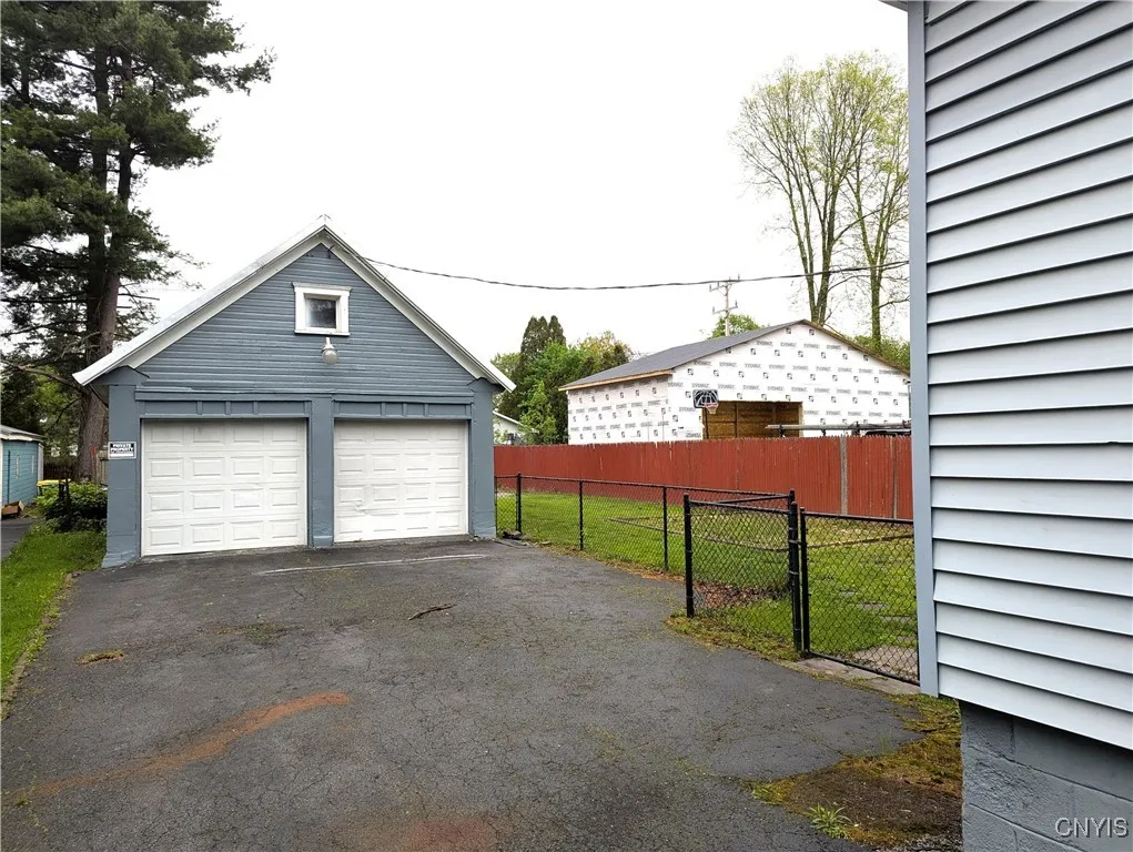 118 Ruhamah Avenue, Onondaga, New York 13205, Onondaga, New York 13205, 3 Bedrooms Bedrooms, 6 Rooms Rooms,1 BathroomBathrooms,Residential,For Sale,118 Ruhamah Avenue, Onondaga, New York 13205,0,S1604121