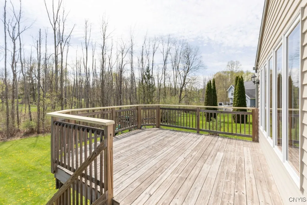 3293 Greenleafe Drive, Lysander, New York 13135, Lysander, New York 13135, 4 Bedrooms Bedrooms, 11 Rooms Rooms,2 BathroomsBathrooms,Residential Lease,For Rent,3293 Greenleafe Drive, Lysander, New York 13135,S1603749