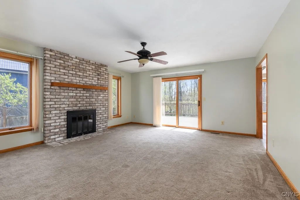 3293 Greenleafe Drive, Lysander, New York 13135, Lysander, New York 13135, 4 Bedrooms Bedrooms, 11 Rooms Rooms,2 BathroomsBathrooms,Residential Lease,For Rent,3293 Greenleafe Drive, Lysander, New York 13135,S1603749