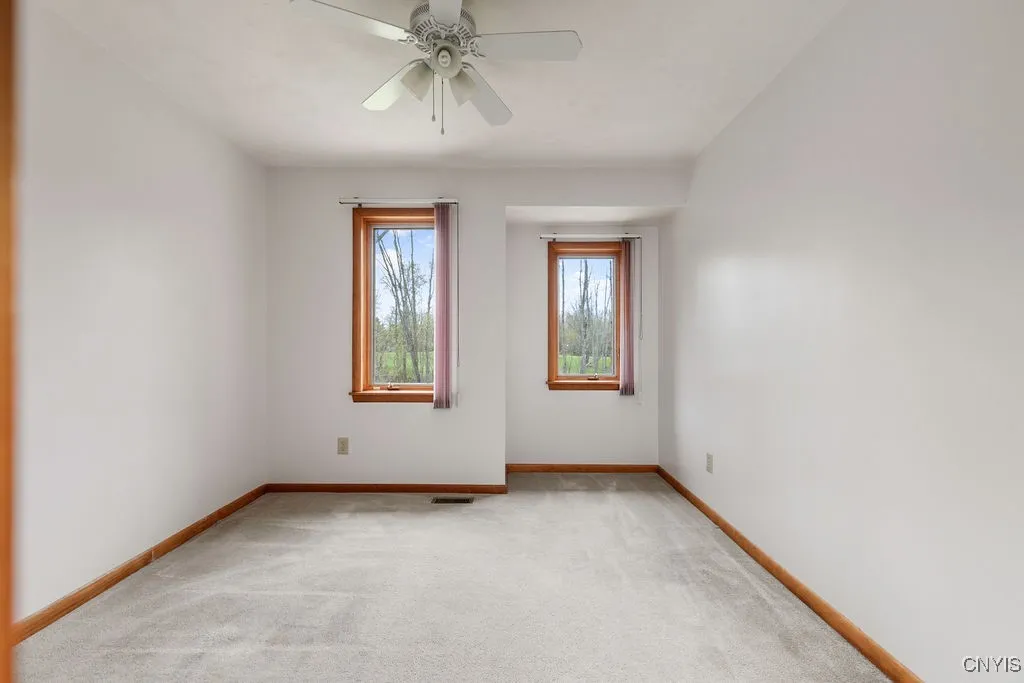 3293 Greenleafe Drive, Lysander, New York 13135, Lysander, New York 13135, 4 Bedrooms Bedrooms, 11 Rooms Rooms,2 BathroomsBathrooms,Residential Lease,For Rent,3293 Greenleafe Drive, Lysander, New York 13135,S1603749