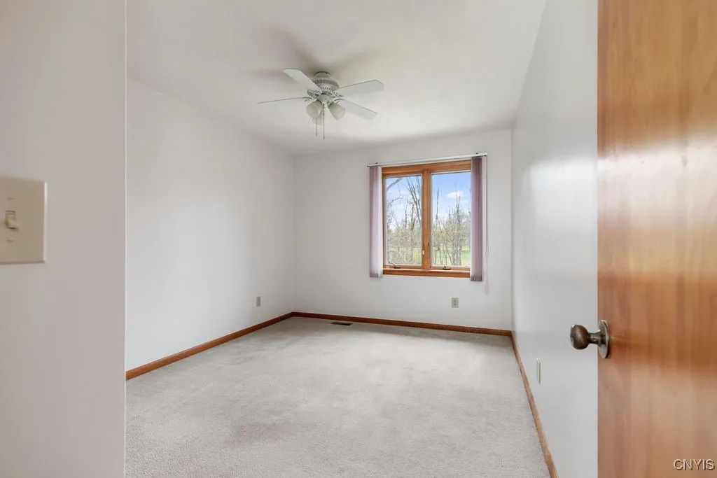 3293 Greenleafe Drive, Lysander, New York 13135, Lysander, New York 13135, 4 Bedrooms Bedrooms, 11 Rooms Rooms,2 BathroomsBathrooms,Residential Lease,For Rent,3293 Greenleafe Drive, Lysander, New York 13135,S1603749