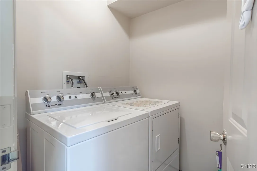 109 Main St Hailesboro Road, Fowler, New York 1364, Fowler, New York 13642, 8 Bedrooms Bedrooms, ,4 BathroomsBathrooms,Residential,Closed,109 Main St Hailesboro Road, Fowler, New York 1364,0,S1601362