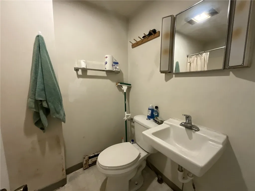 9 South Chenango Street, Greene, New York 13778, Greene, New York 13778, ,Commercial Sale,For Sale,9 South Chenango Street, Greene, New York 13778,0,R1604124