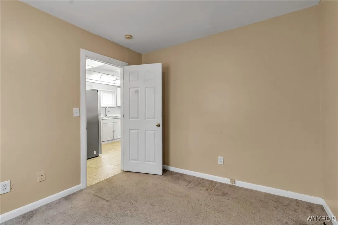 281 Roslyn Street, Buffalo, New York 14215, Buffalo, New York 14215, 3 Bedrooms Bedrooms, 7 Rooms Rooms,1 BathroomBathrooms,Residential,Closed,281 Roslyn Street, Buffalo, New York 14215,0,B1604261