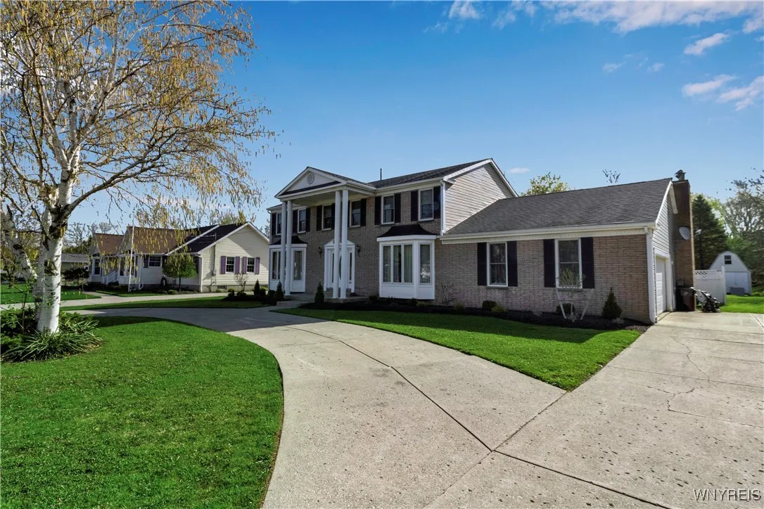 3379 Baker Road, Orchard Park, New York 14127, Orchard Park, New York 14127, 4 Bedrooms Bedrooms, 13 Rooms Rooms,2 BathroomsBathrooms,Residential,Closed,3379 Baker Road, Orchard Park, New York 14127,0,B1604262