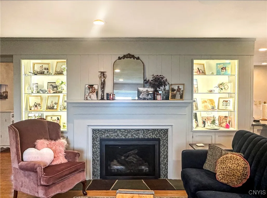 103 Hiawatha, Salina, New York 13088, Salina, New York 13088, 3 Bedrooms Bedrooms, 5 Rooms Rooms,2 BathroomsBathrooms,Residential,Closed,103 Hiawatha, Salina, New York 13088,0,S1602590