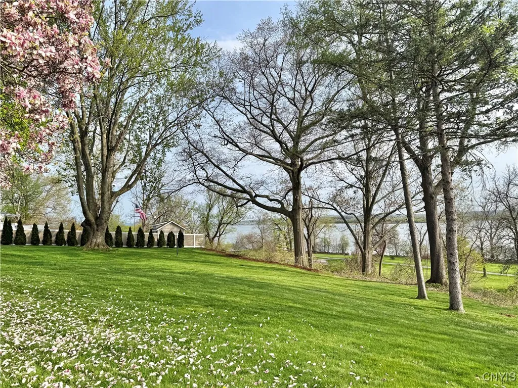 103 Hiawatha, Salina, New York 13088, Salina, New York 13088, 3 Bedrooms Bedrooms, 5 Rooms Rooms,2 BathroomsBathrooms,Residential,Closed,103 Hiawatha, Salina, New York 13088,0,S1602590