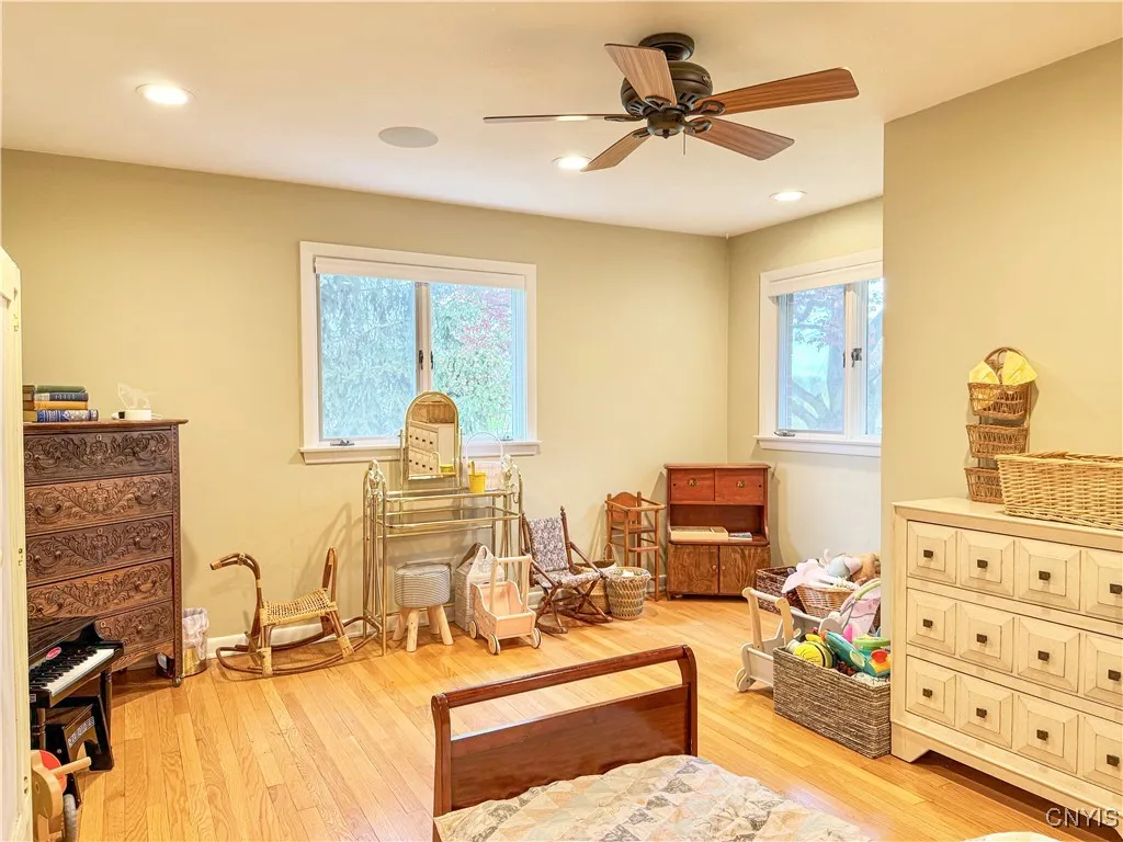 103 Hiawatha, Salina, New York 13088, Salina, New York 13088, 3 Bedrooms Bedrooms, 5 Rooms Rooms,2 BathroomsBathrooms,Residential,Closed,103 Hiawatha, Salina, New York 13088,0,S1602590