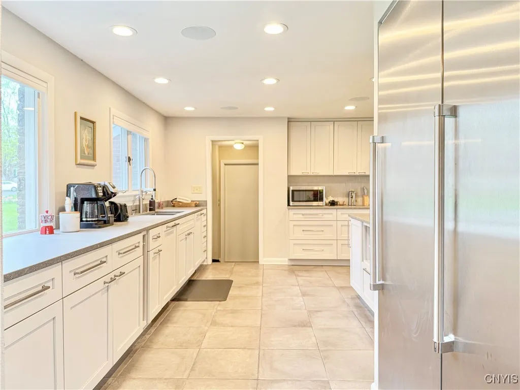 103 Hiawatha, Salina, New York 13088, Salina, New York 13088, 3 Bedrooms Bedrooms, 5 Rooms Rooms,2 BathroomsBathrooms,Residential,Closed,103 Hiawatha, Salina, New York 13088,0,S1602590