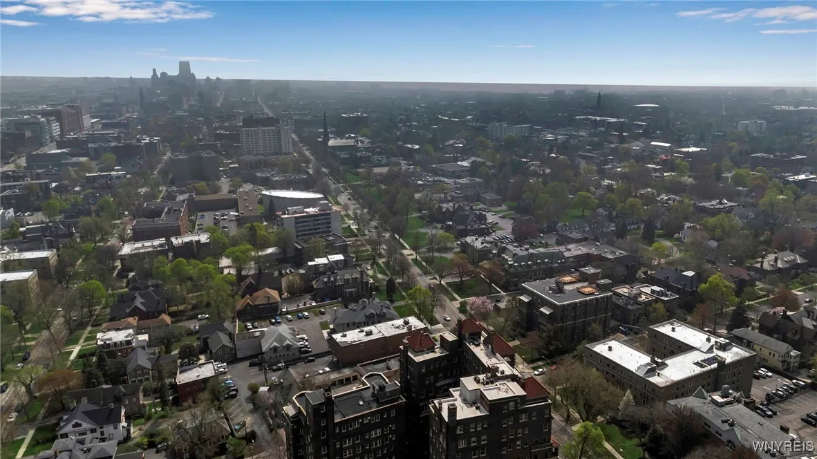 900 Delaware Avenue 101, Buffalo, New York 14209, Buffalo, New York 14209, 2 Bedrooms Bedrooms, 7 Rooms Rooms,1 BathroomBathrooms,Residential,Closed,900 Delaware Avenue 101, Buffalo, New York 14209,0,B1604156