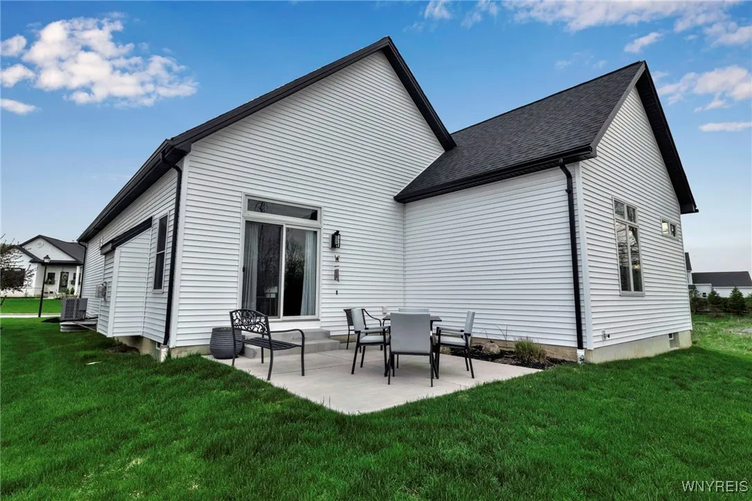 5419 Alderbrook Lane, Clarence, New York 14031, Clarence, New York 14031, 3 Bedrooms Bedrooms, 5 Rooms Rooms,2 BathroomsBathrooms,Residential,For Sale,5419 Alderbrook Lane, Clarence, New York 14031,B1603688