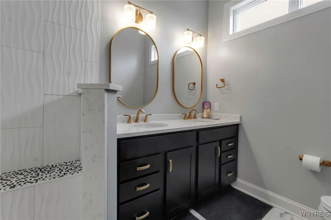 5419 Alderbrook Lane, Clarence, New York 14031, Clarence, New York 14031, 3 Bedrooms Bedrooms, 5 Rooms Rooms,2 BathroomsBathrooms,Residential,For Sale,5419 Alderbrook Lane, Clarence, New York 14031,B1603688