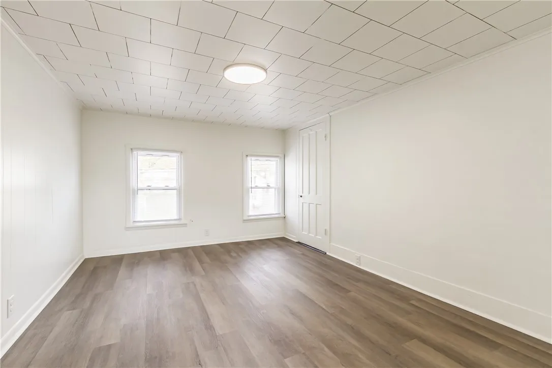 20 Swift Street, Waterloo, New York 13165, Waterloo, New York 13165, 4 Bedrooms Bedrooms, 6 Rooms Rooms,2 BathroomsBathrooms,Residential,Closed,20 Swift Street, Waterloo, New York 13165,0,R1604201