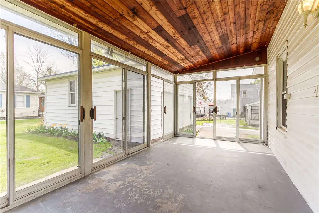 20 Swift Street, Waterloo, New York 13165, Waterloo, New York 13165, 4 Bedrooms Bedrooms, 6 Rooms Rooms,2 BathroomsBathrooms,Residential,Closed,20 Swift Street, Waterloo, New York 13165,0,R1604201